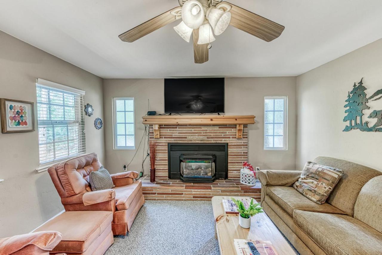 Musick Creek Landing Villa Shaver Lake Buitenkant foto